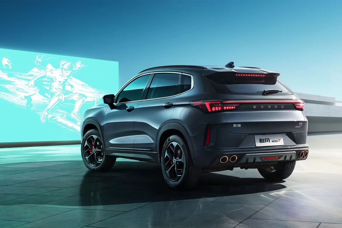 チェリーEXEED LX 中型チェリーガソリンSUV 時速180km 最大速さ110hp