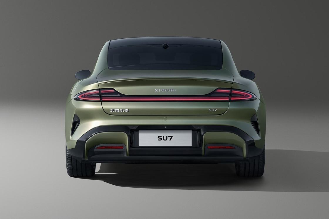 小米電動車EV 800km 101kWh PS 495kw/838nm R19 AWD セダン LHD 四輪駆動 AWD セダン 新品中古車