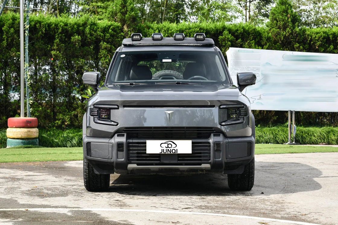持続可能な移動の未来をチャンガンの電気自動車で発見 DeepBlue Shenlan G318