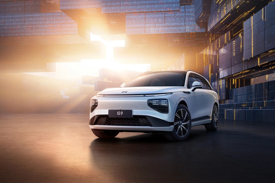 Xiaopeng 電動車 XPeng G9 SUV 純電動 中型から大型 5ドア 5人乗りEVオート 先進技術