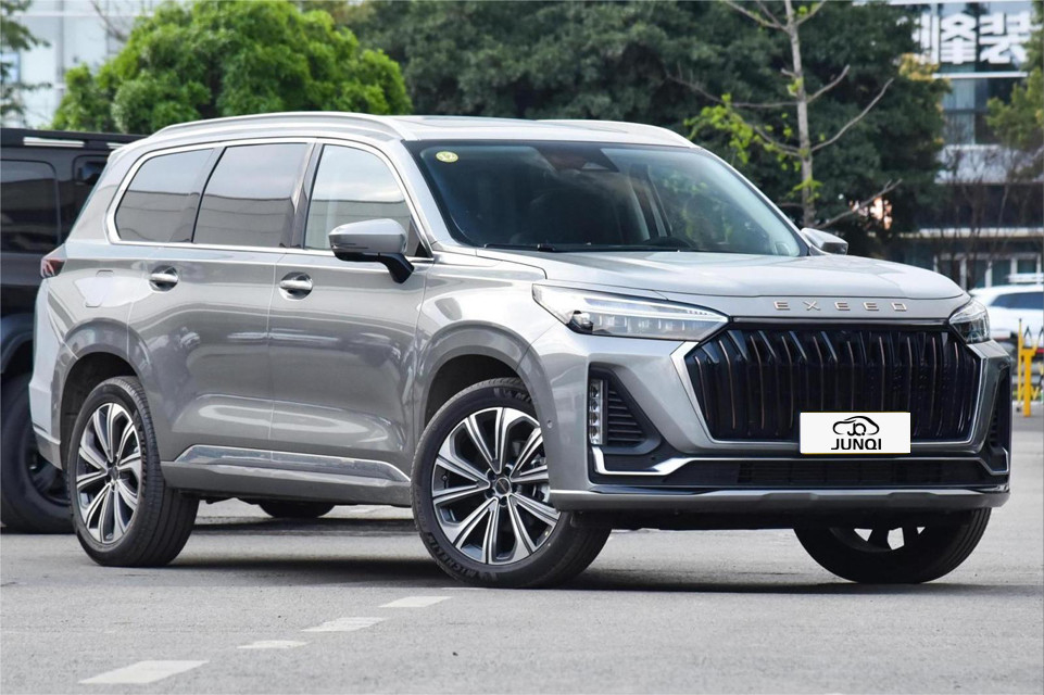 195km/H マックススピード チェリー 汽車 5ドア 7人乗り EXEED VX SUV
