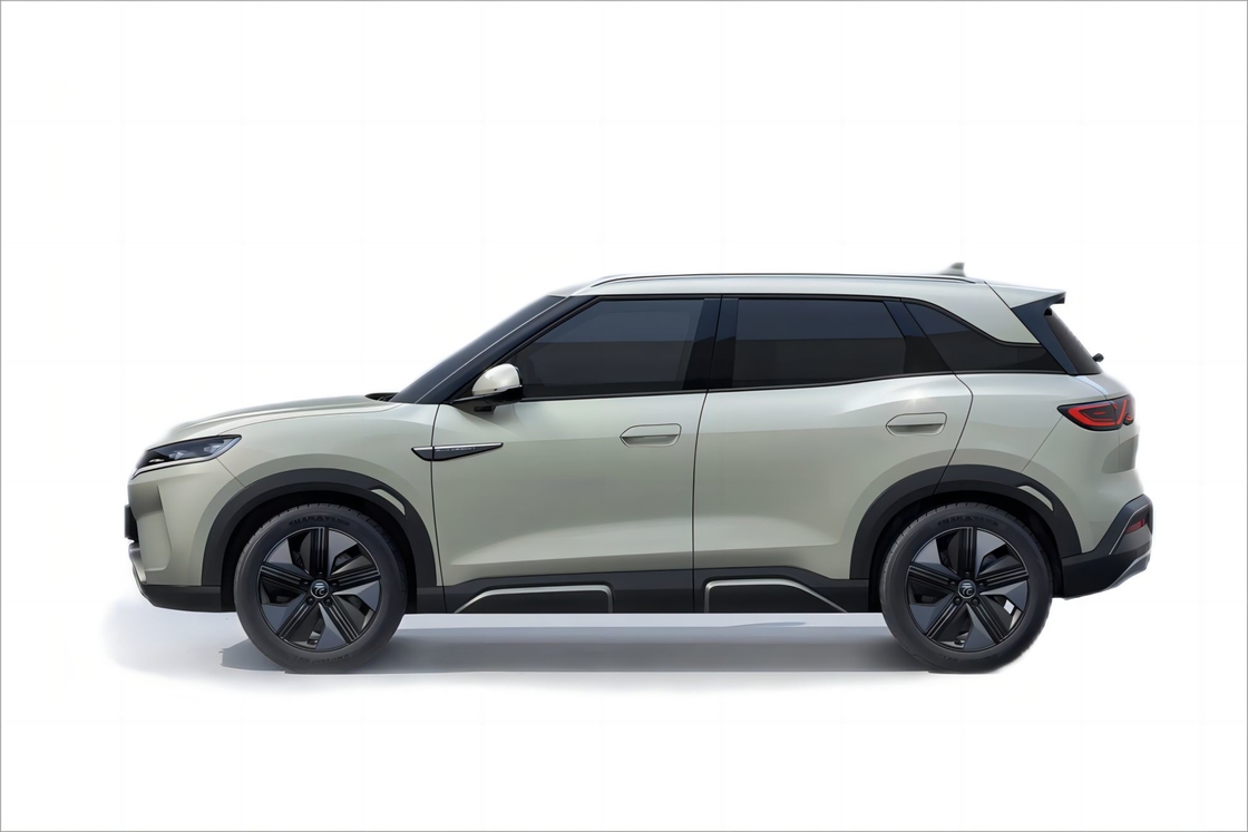 2WD BYD 電動車 元アップ EV 301km / 401km 5ドア 5席 小型SUV