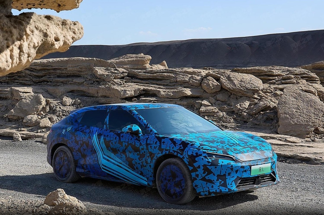 662km 4WD BYD電気自動車 5ドア 5座 BYDソング L EV 新エネルギー車両 SUV