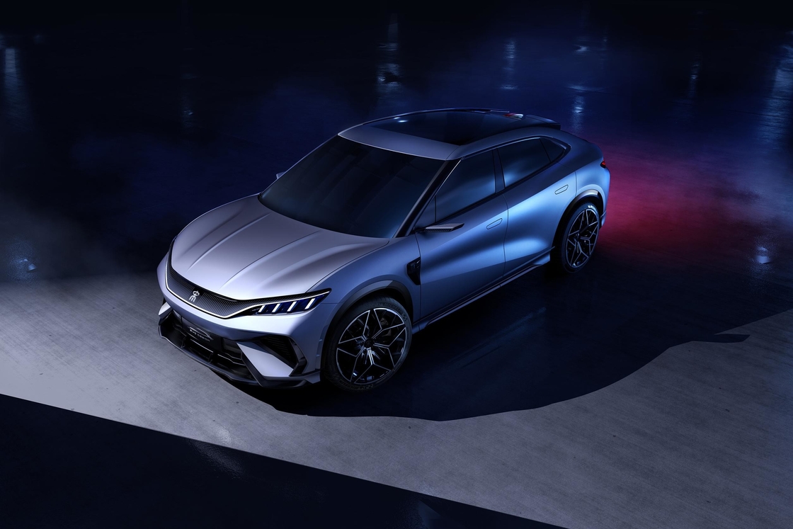 オールホイールドライブ BYD ソングL 電動車 600km 走行距離 4ドア 5人乗り SUV