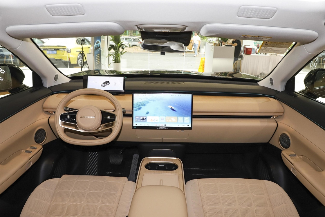 高性能チェリー電動車 EXEED ET 長距離と高速充電のために