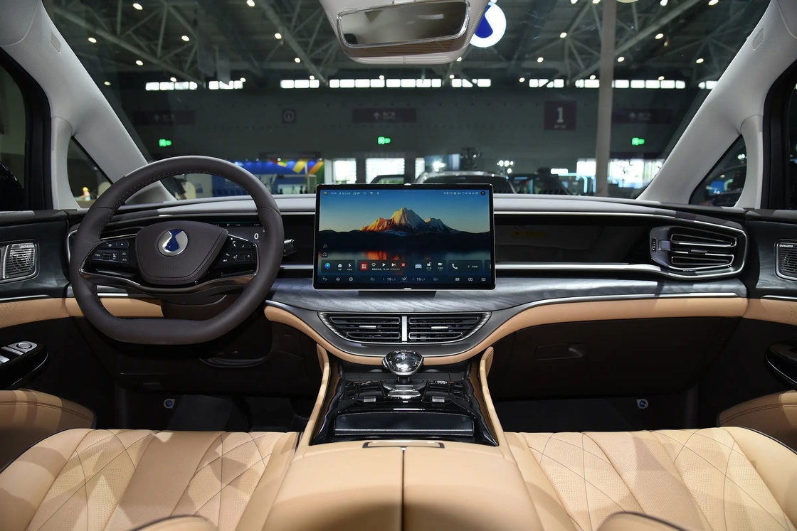 BYD電動車テングシD9で 次のレベルの贅沢とパフォーマンスを発見