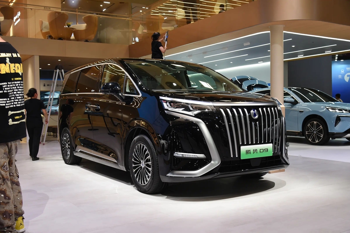 BYD電動車テングシD9で 次のレベルの贅沢とパフォーマンスを発見