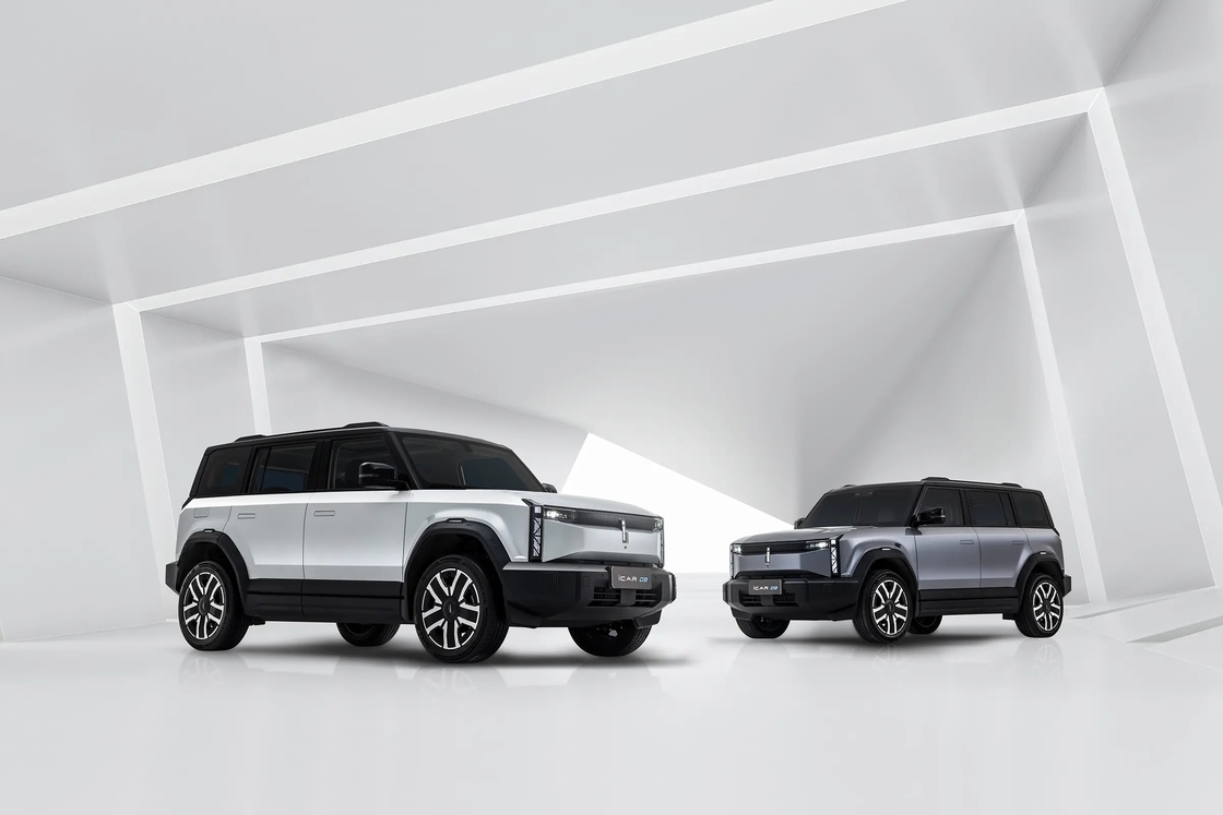 イカール 03 チェリー 電動車 5 ドア 5 席 SUV 急速充電 0.5 時間