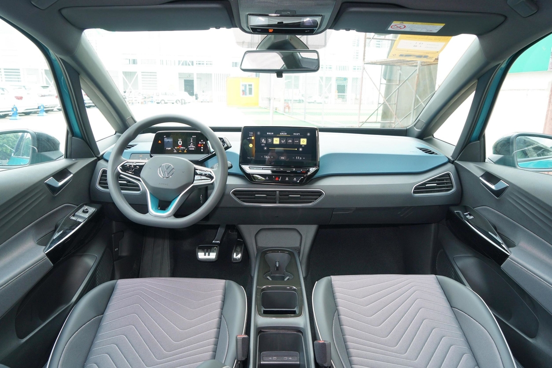 ミッドサイズのID 3 フォルクスワーゲン 電動車 VW 持続可能な運転の未来を体験