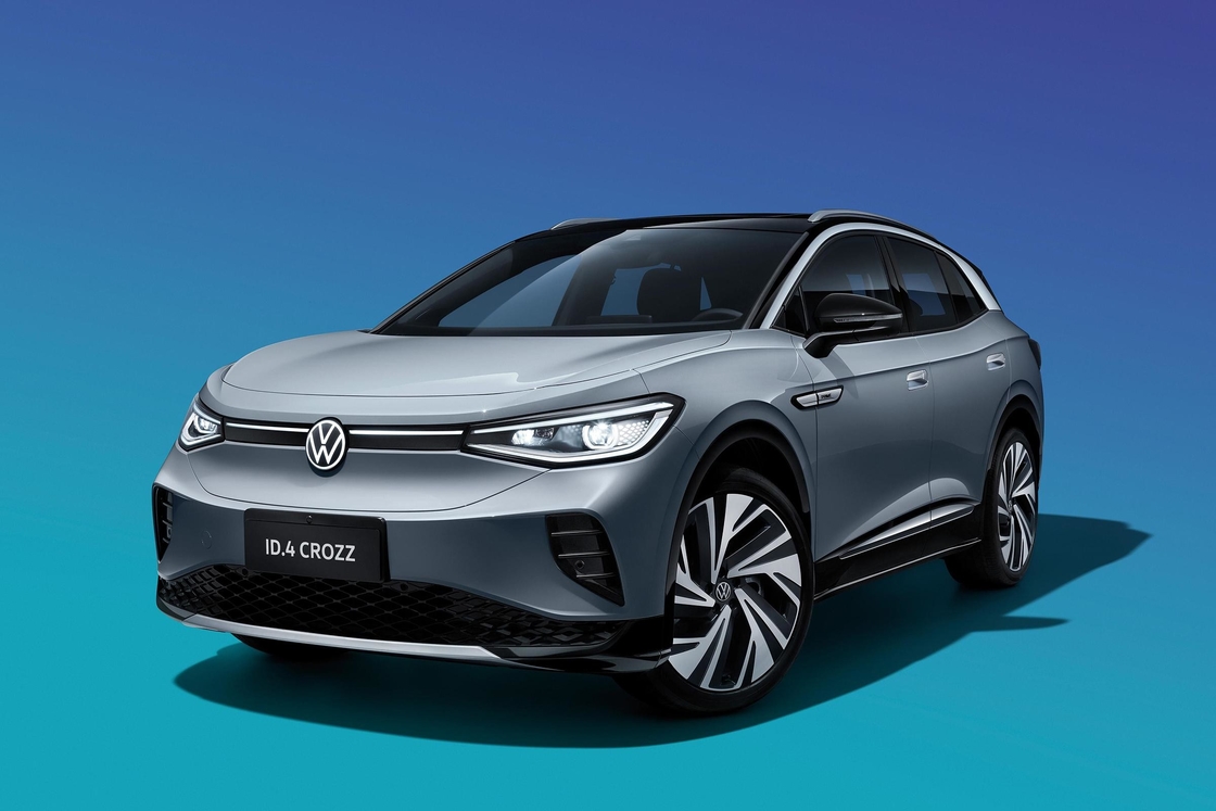 フォルクスワーゲン ID.4 電動SUV の 広々しく 現代の インテリア を 発見 する