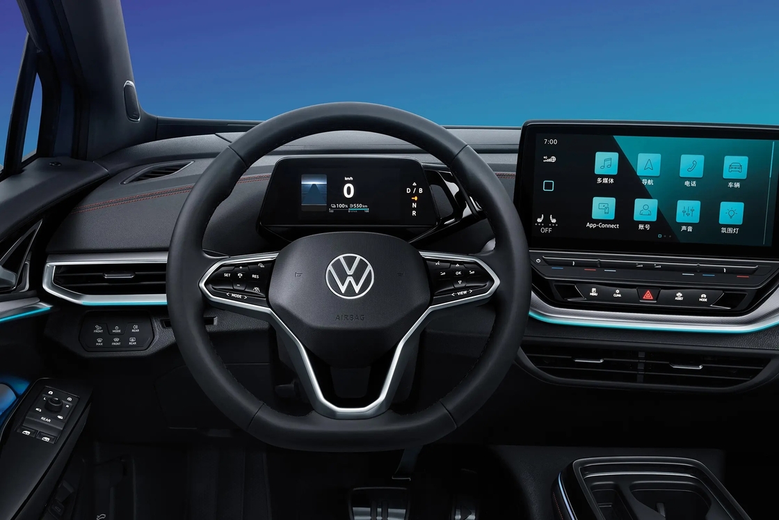 フォルクスワーゲン ID.4 直感的な制御と大きなインフォテインメントディスプレイの電気SUV