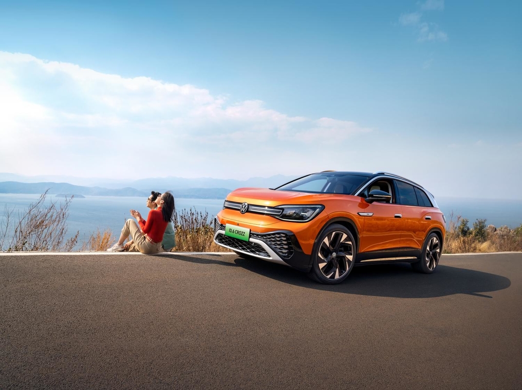 VW ID6 SUV 新型電気自動車 フォルクスワーゲン用の7人座用ID 6 Crozz PRO電気自動車