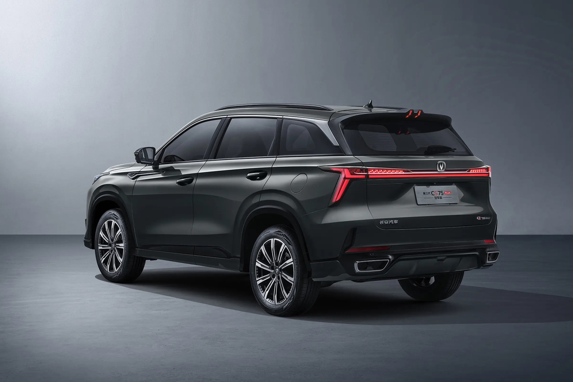 チャンガン 石油 CS75プラス SUV ガソリン エネルギータイプ 日常の冒険のために