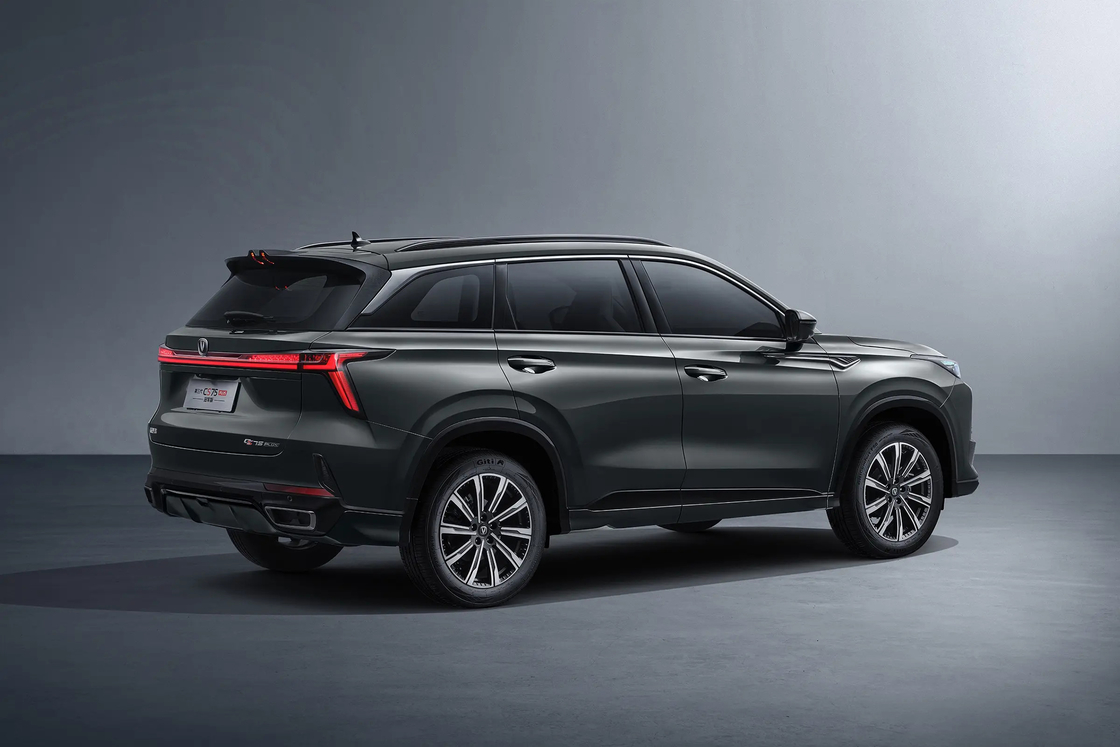 チャンガン 石油 CS75プラス SUV ガソリン エネルギータイプ 日常の冒険のために
