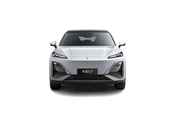 300km ミッドサイズのチャンガン電動車 ディープブルー 07 FWDチャンガン電動車