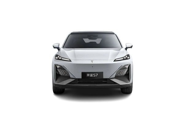 中型チャンガン電動車 ディープブルー 07 400km 走行距離 後輪駆動 EV