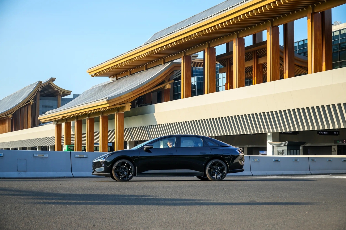 Xiaopeng MONA M03 電気自動車の潜在力を現代世代に解放する