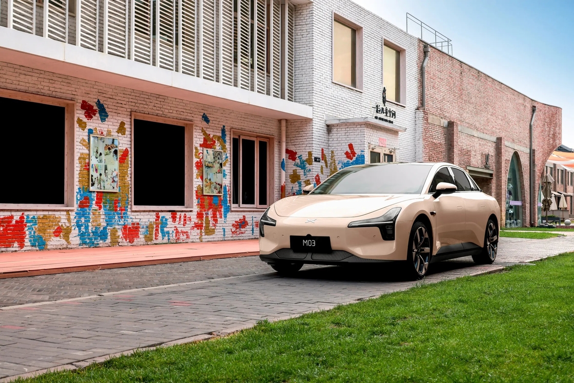 ハヴァル・メングロング ラプターズ 新エネルギー 2024 ハイ4 102 プロ 1.5T 左手 安い自動車 中古車 販売中