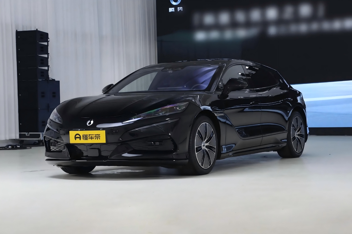 2024年 DENZA Z 9 GT 高級 インテリジェント プラグイン ハイブリッド 5ドア 5人乗り