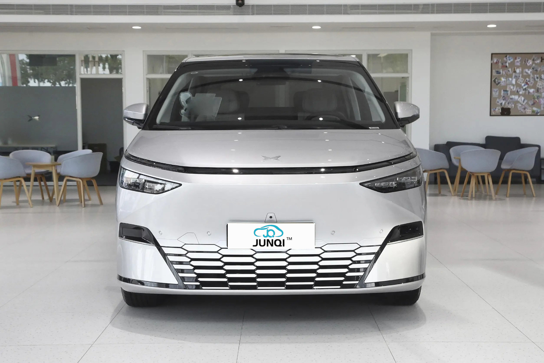 2024 Xpeng X9 MPV 純電動 320PS 超長距離 702 AWD 640km プロマックス