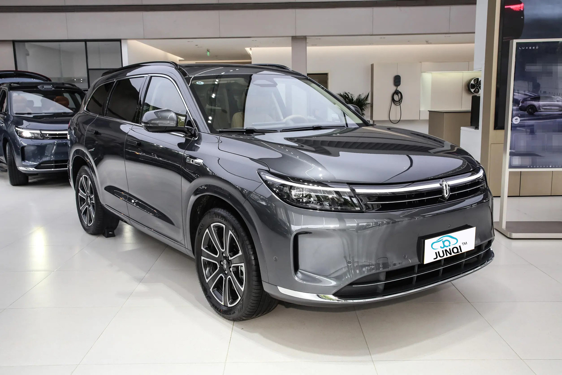 Aito M9 2024 マックス エクステンド レンジ 496 HP デュアルモーター AWD 車両 大型SUV 自動車