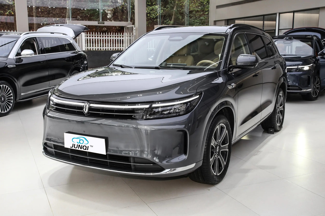 2024年 AITO M7 1.5T 後ろ駆動プラスバージョン 5座 240km自動車 EV 中古車2024年 AITO M7 Extended Range ハイブリッドカー 5ドア 5座 6座 中型・大型SUV RDW 4DW スマートネ