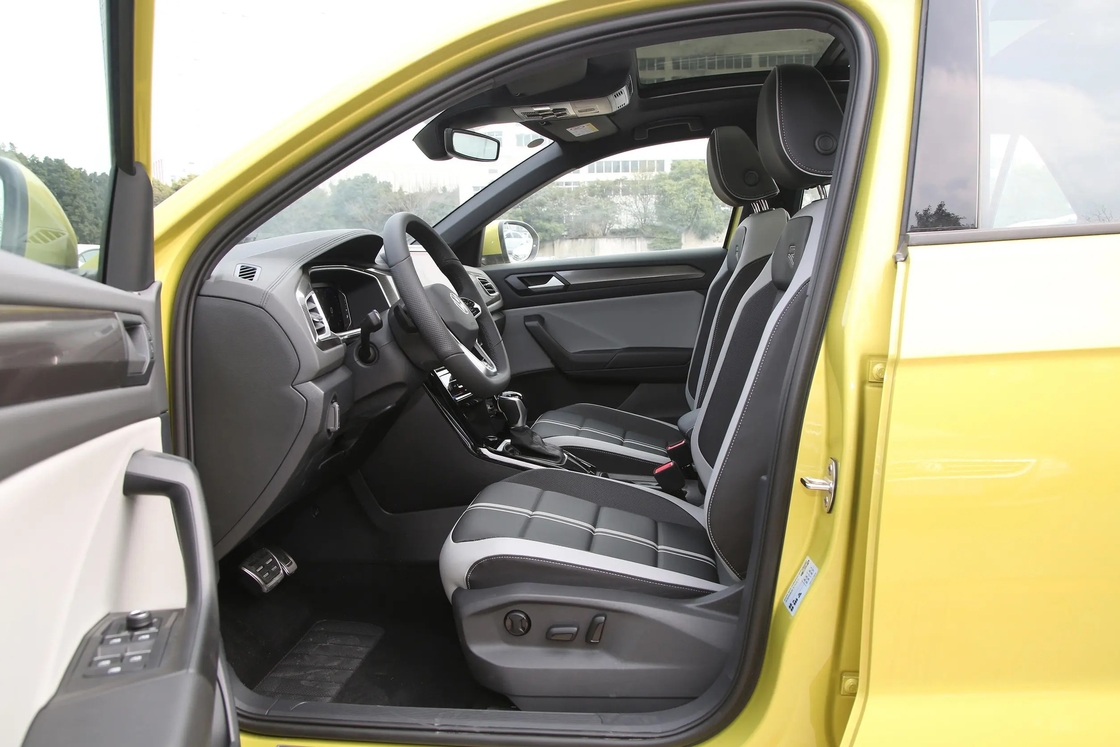 ホットセール 2024 中古 VW T-Roc 280 Tsi コンパクトSUV ガソリン車 1.4t ガソリン車 マックススピード 200 Km/H 5席車