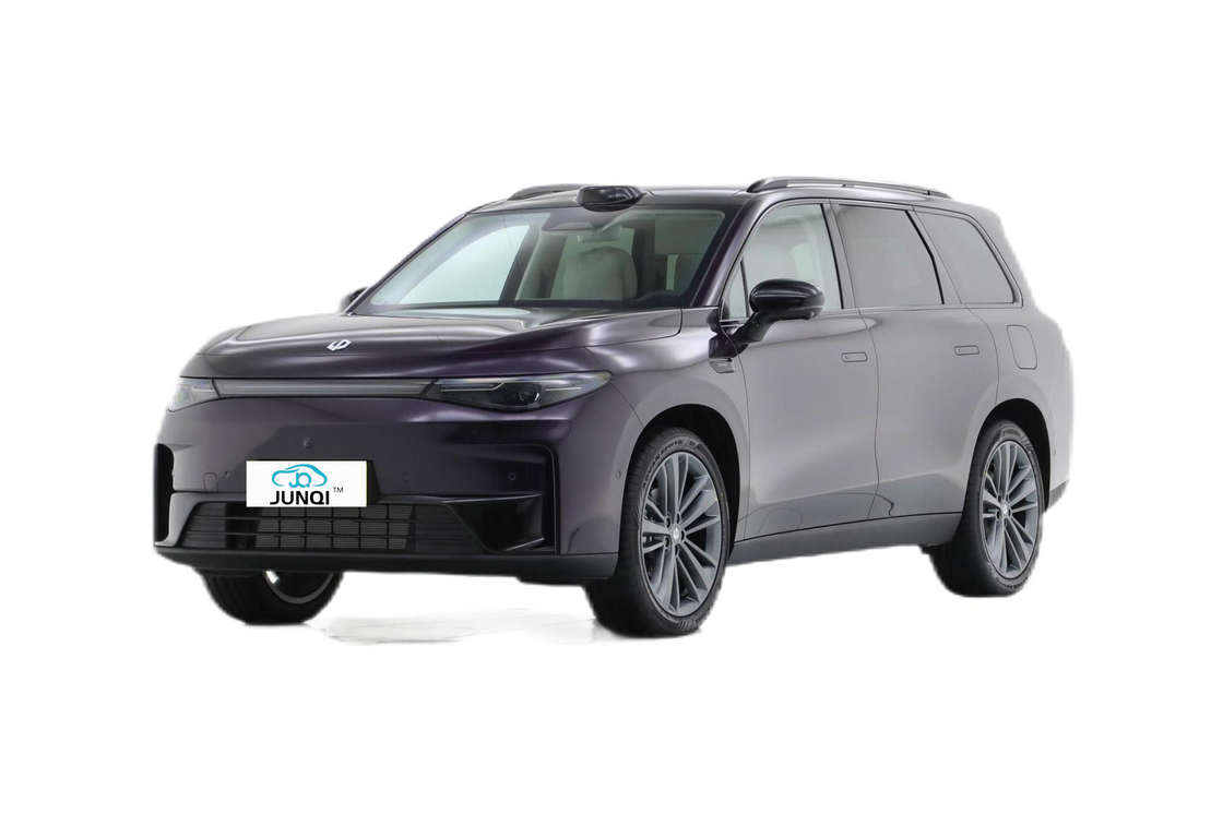 高品質のリープモーター C16 2024 遠距離車両 5ドア6人座 SUV 家族用安価なEV車