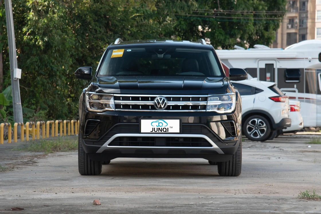 フォルクスワーゲン・トゥーロン 2.5T-A/MT-530 4WD フラグシップ版 7人座大型スペースSUV