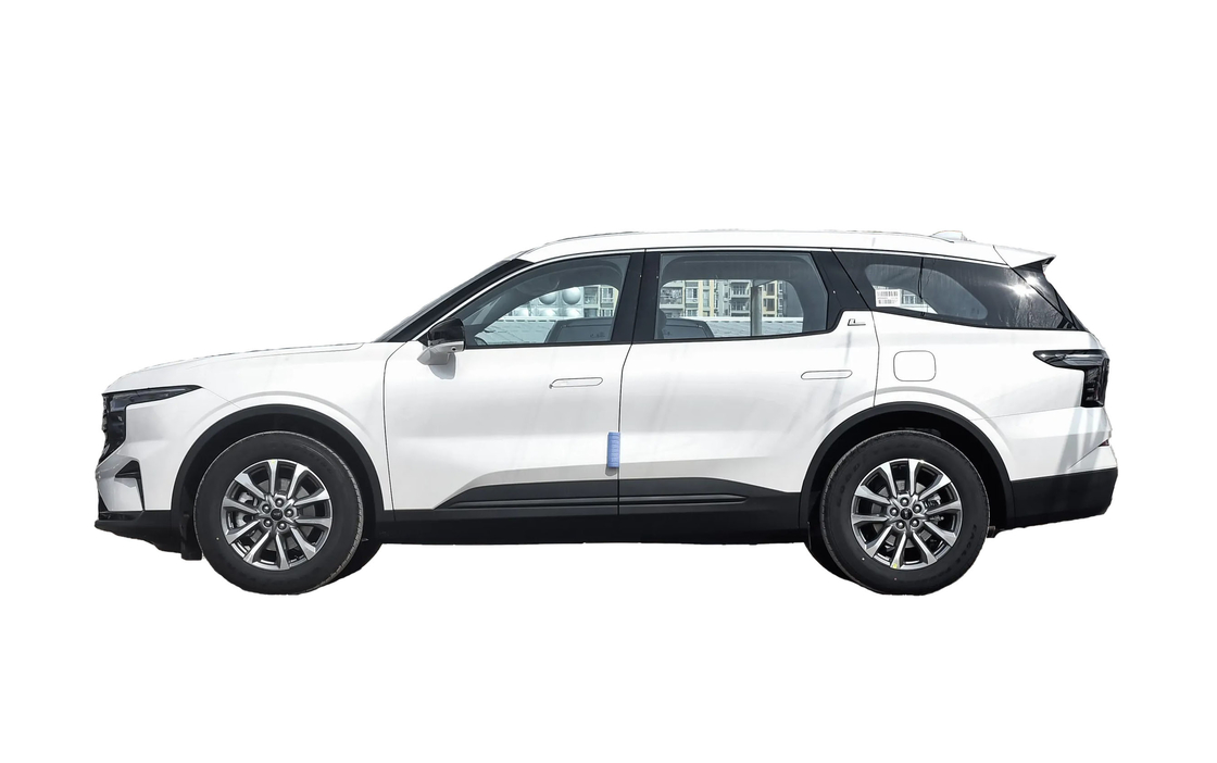 新車 フォード ルイジー L 2 0t 2 ドライブ 5 ドア 7 席 スタイルのSUV 新しいガソリン車